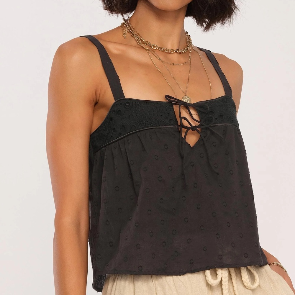 New NWT Heartloom revolve Belmont Top size S